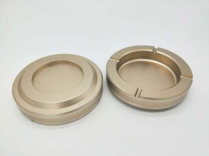 鋁煙灰缸氧化土豪金色，新年商務(wù)送禮，非常漂亮，線上開始訂售。